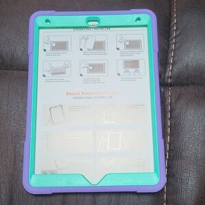 Ipad case with screen protector